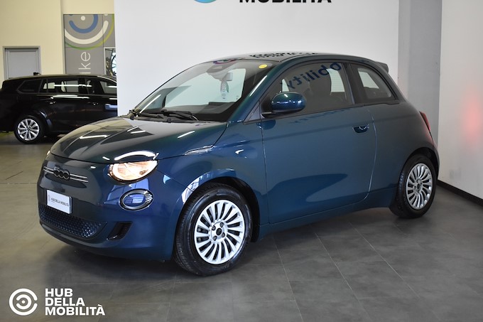 FIAT 500e Berlina 42 kWh